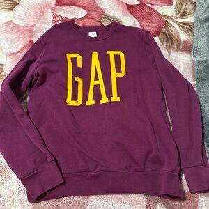 GAP Plum Crewneck Sweatshirt with White Label #large size